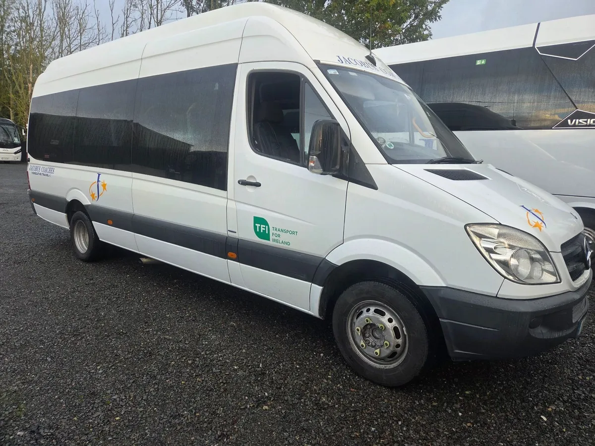 Mercedes-Benz Sprinter 2011 - Image 1