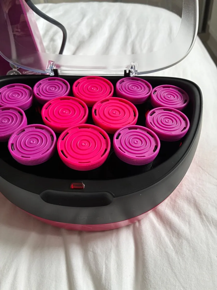 Electric Hair Rollers.. - Image 4
