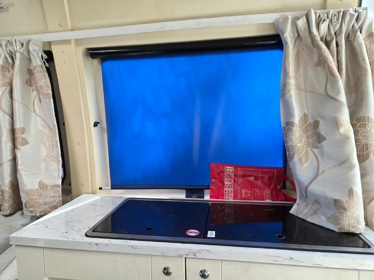 Camper Van (2008 Renault Master) - Image 2