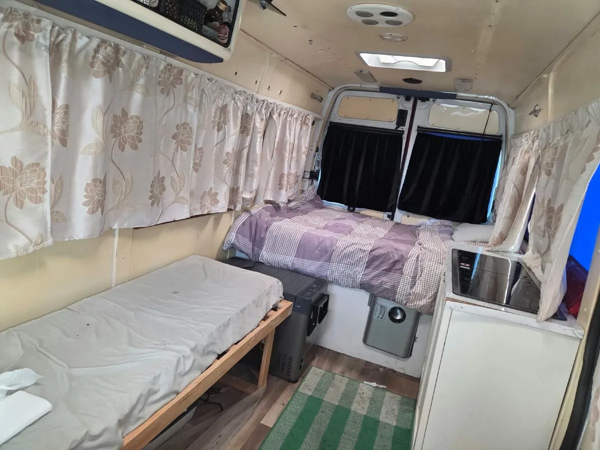 Camper Van (2008 Renault Master) - Image 1