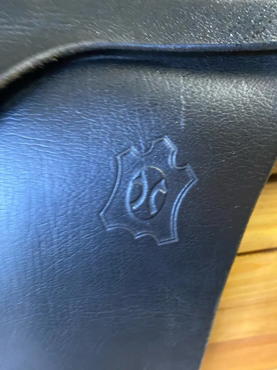 Paul jones dressage Leather saddle - Image 4