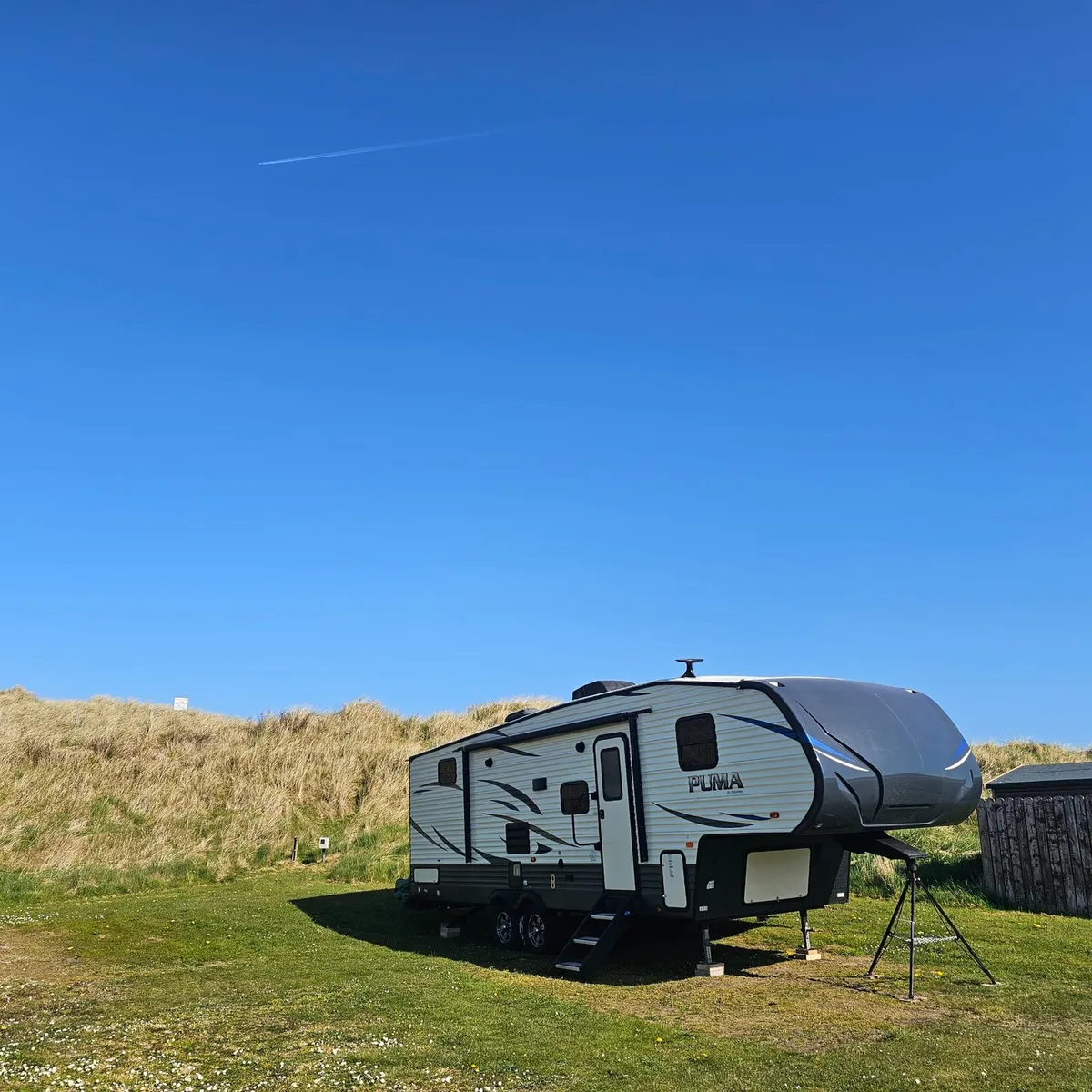 5th wheel caravan - Image 1