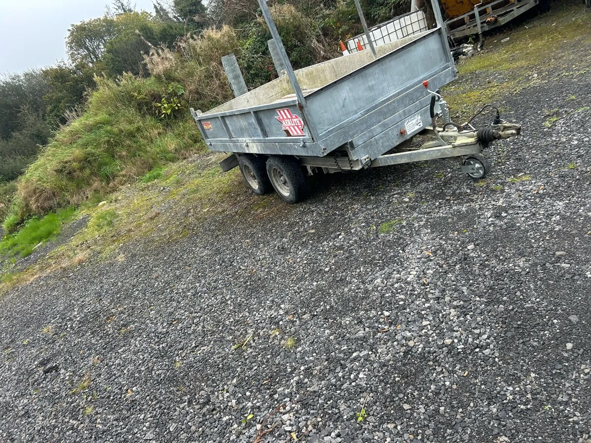 Tipping trailer - Image 2