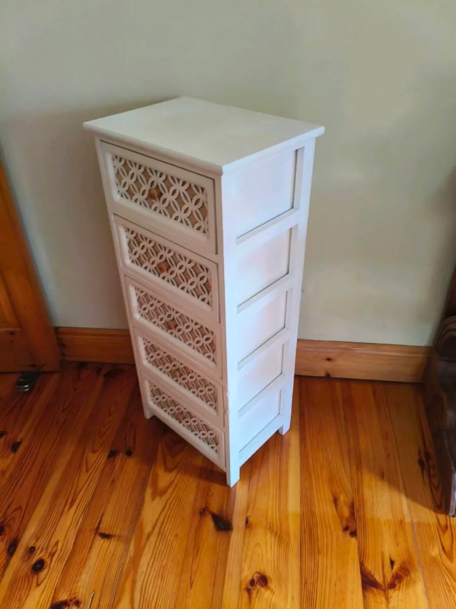 Beautiful tall boy like new,cream mirror - Image 3
