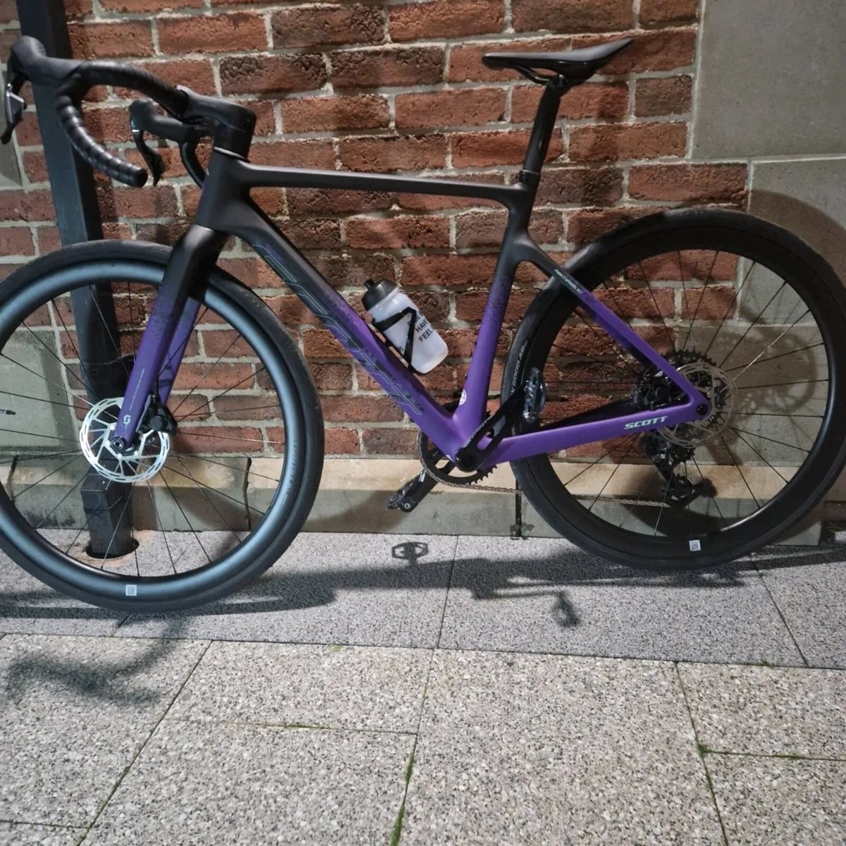 2026 Scott Addict Gravel 20 Bike - Image 1