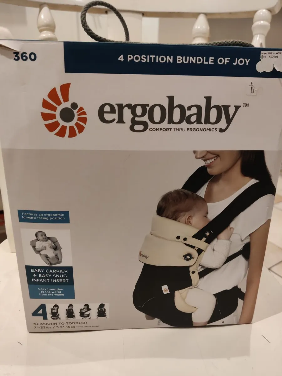Ergobaby 360 baby carrier - Image 1