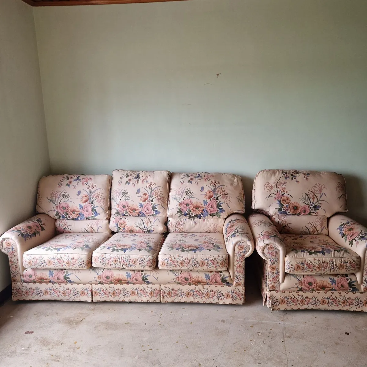 Couches - Image 1