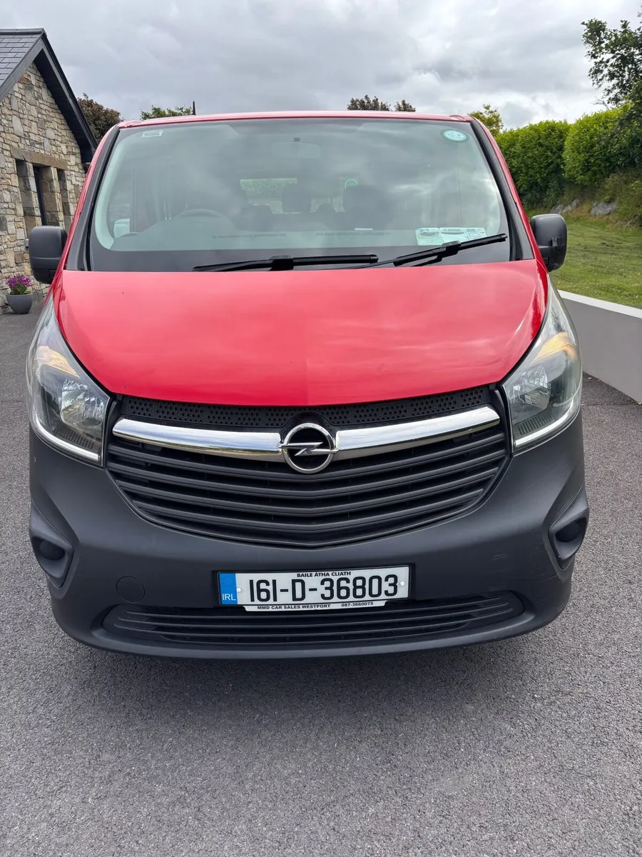 Opel Vivaro 2016 - Image 1