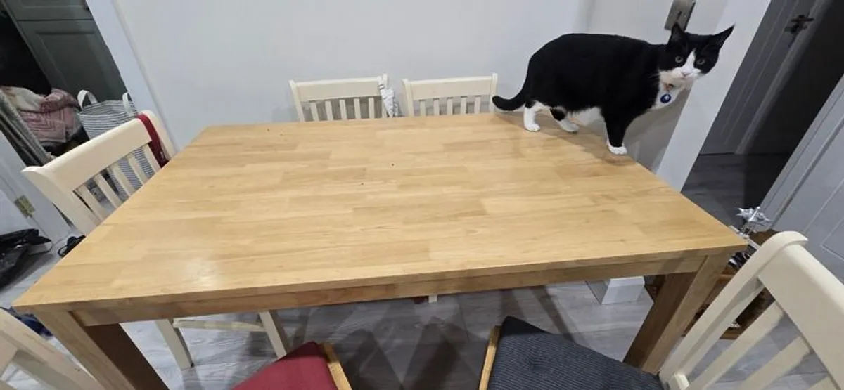 Dining Table - Image 4