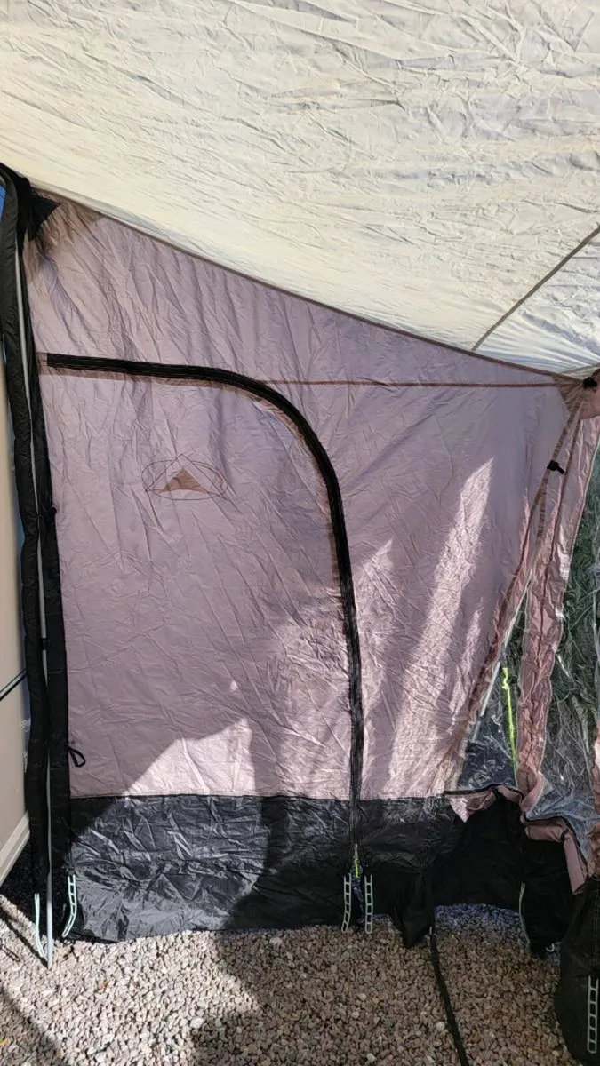 Awning - Image 4
