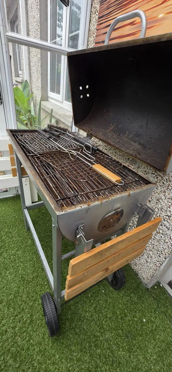 Barbecue - Image 2