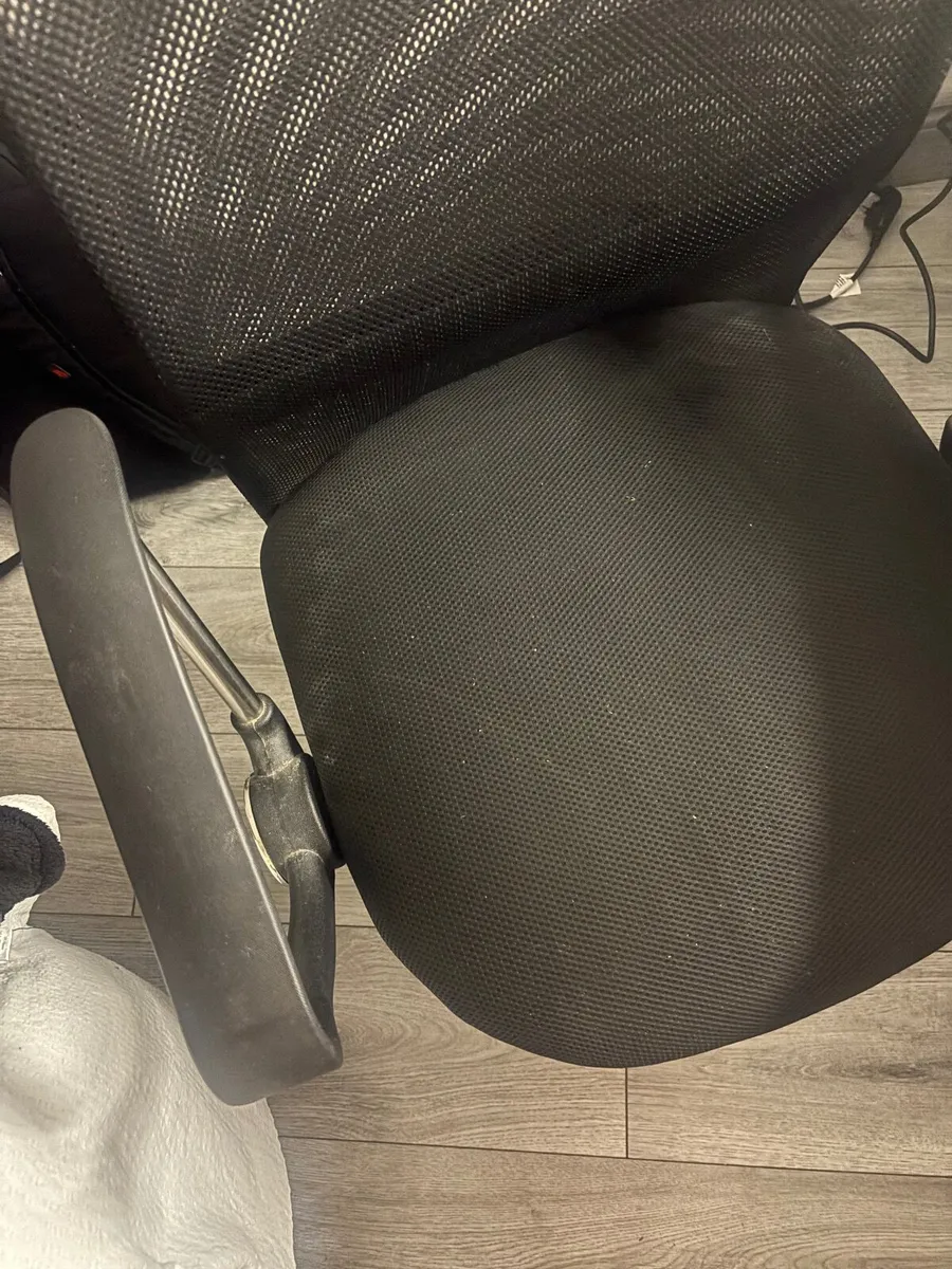 Chair - Image 2