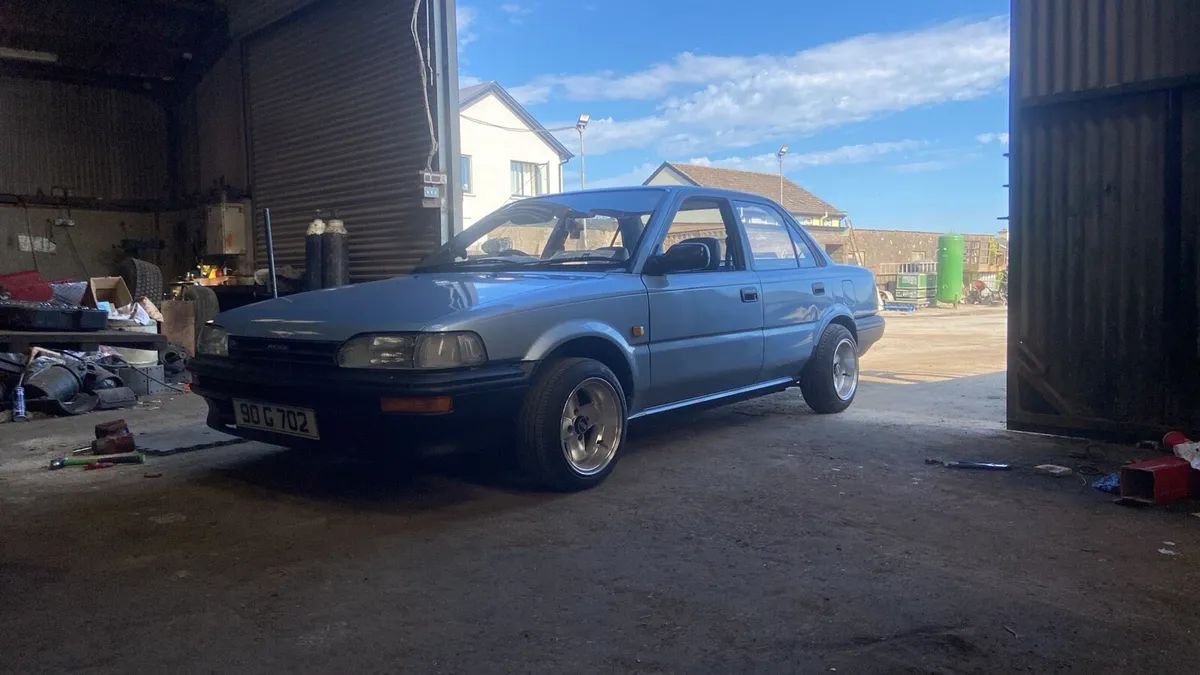 Toyota Corolla e9 - Image 4