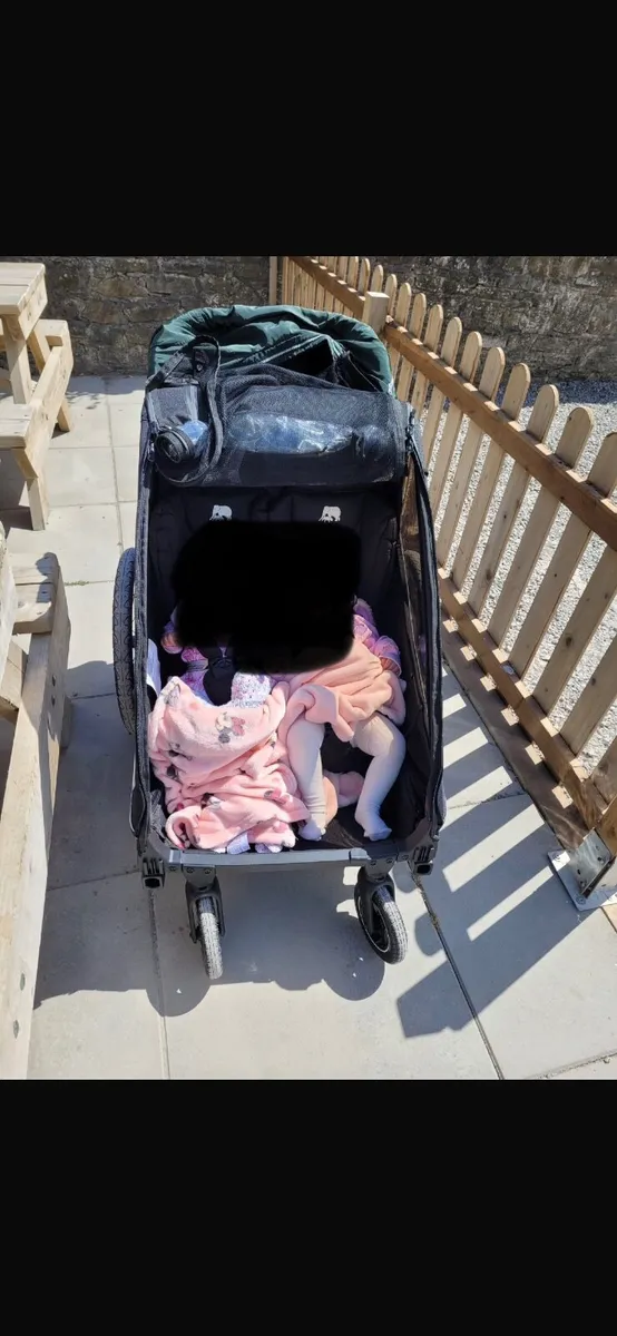 Jogging pram - Image 1