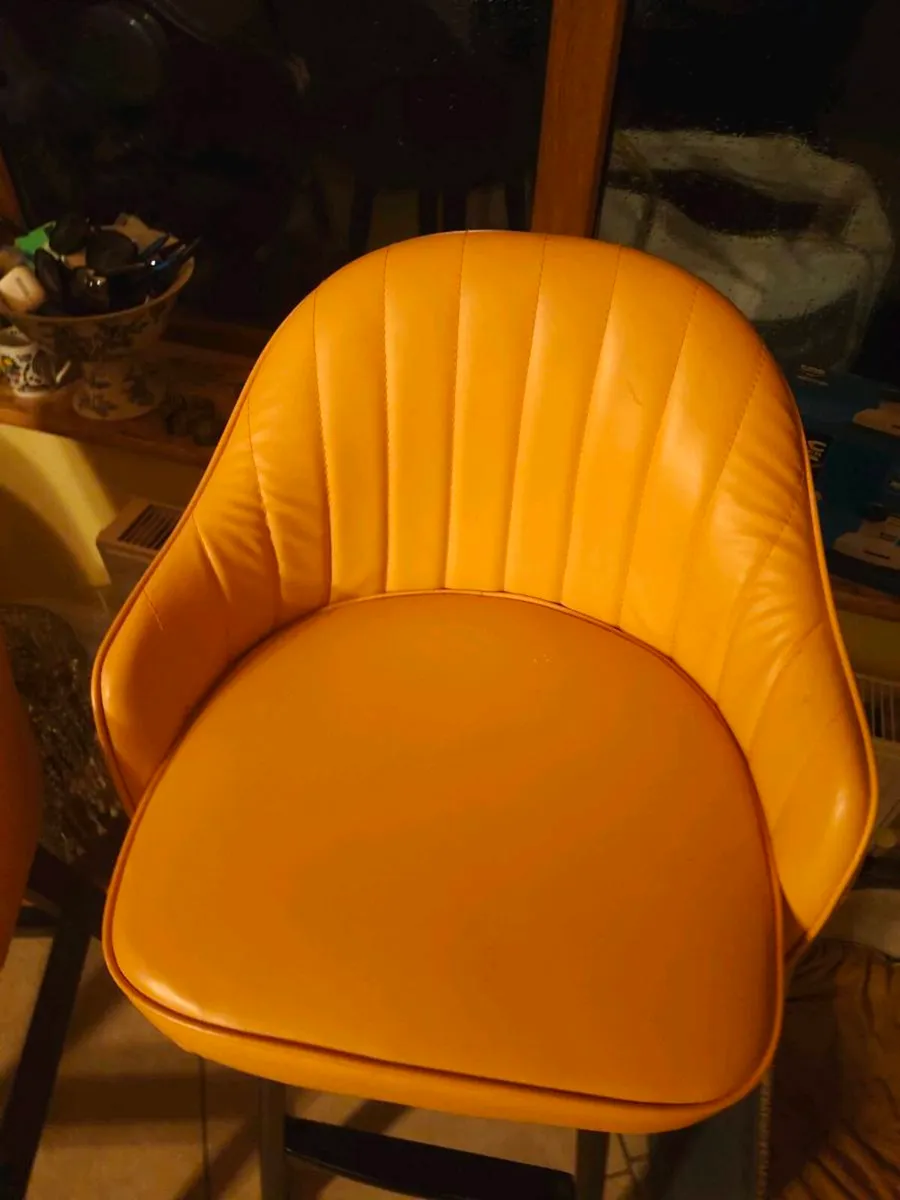 Kitchen stools - Image 4