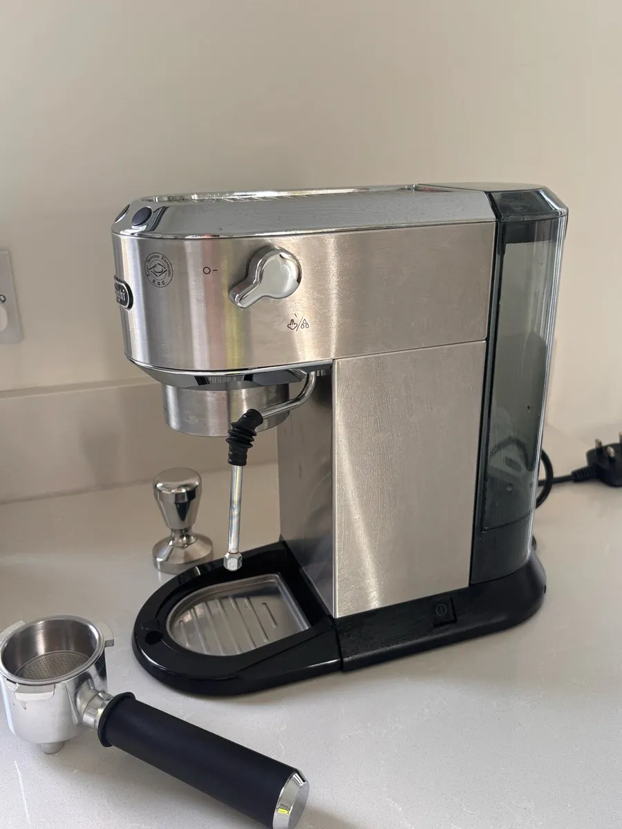 DeLonghi Espresso Coffee Machine - Image 3