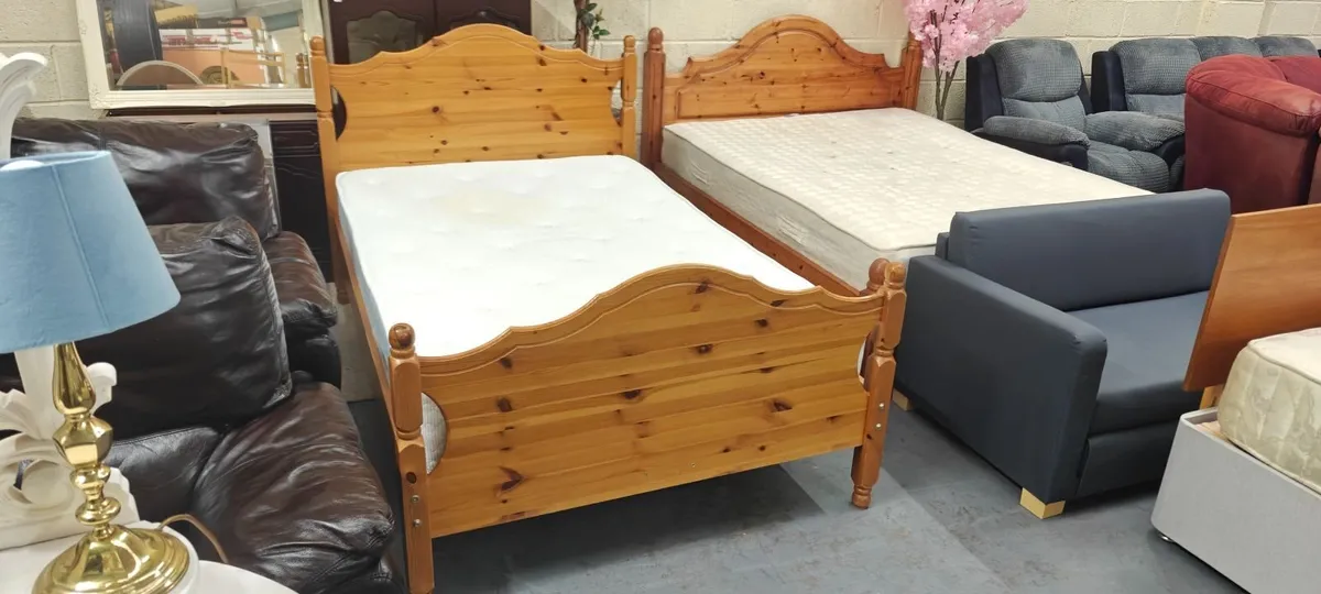 4Ft Solid Pine Bed - Image 2
