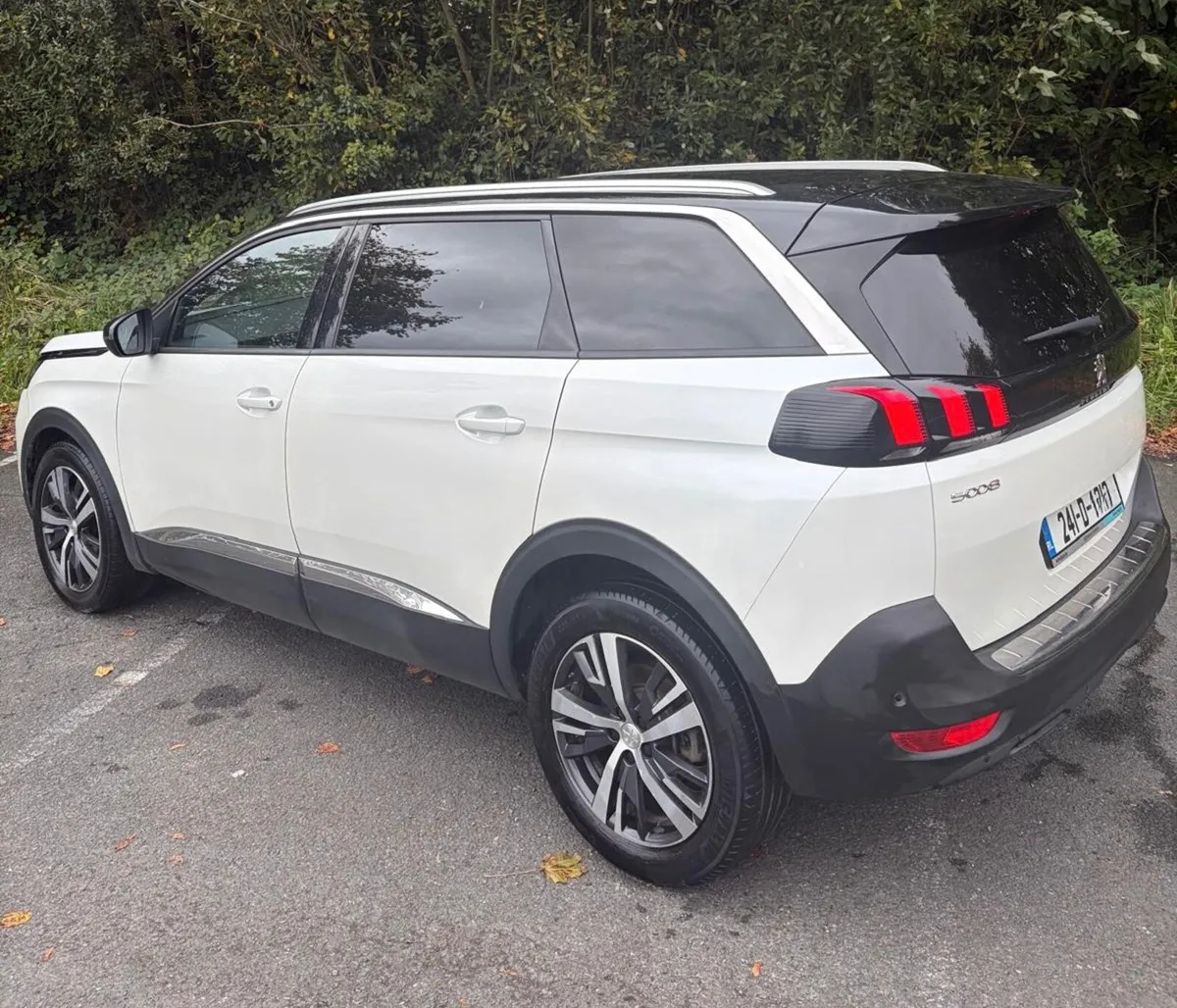 2024 Peugeot 5008  7 seater - Image 3
