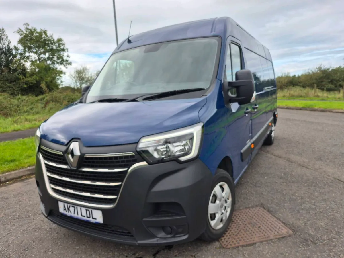Renault Master LWB 2021 - Image 2