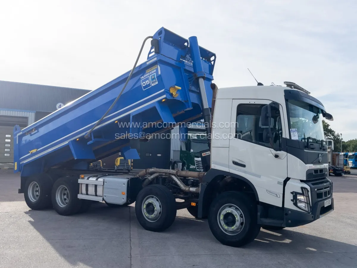 2021 VOLVO FMX 420 TIPPER - Image 3