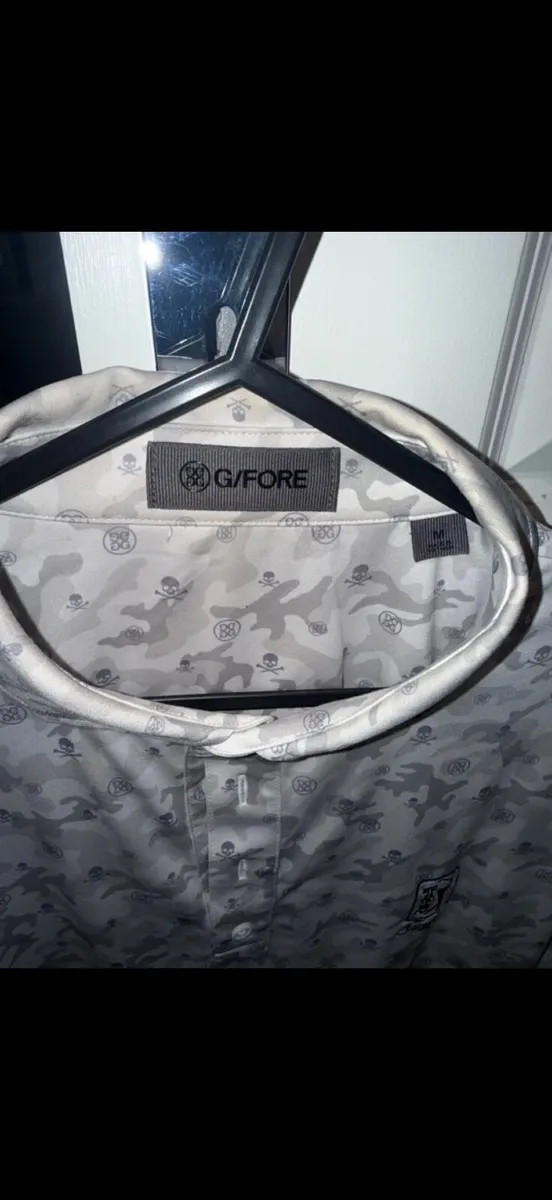 Men’s golf polo - Image 4