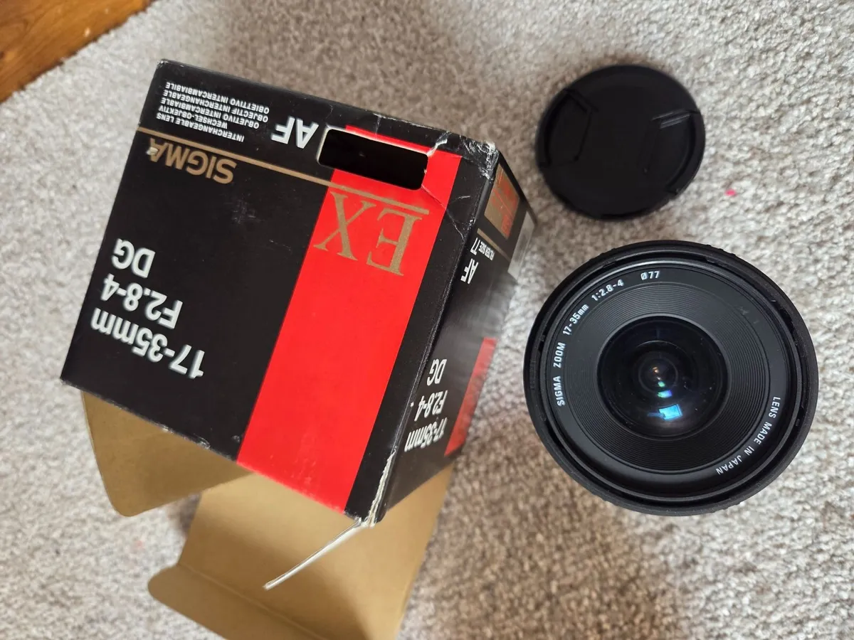 Sigma lens - Image 1