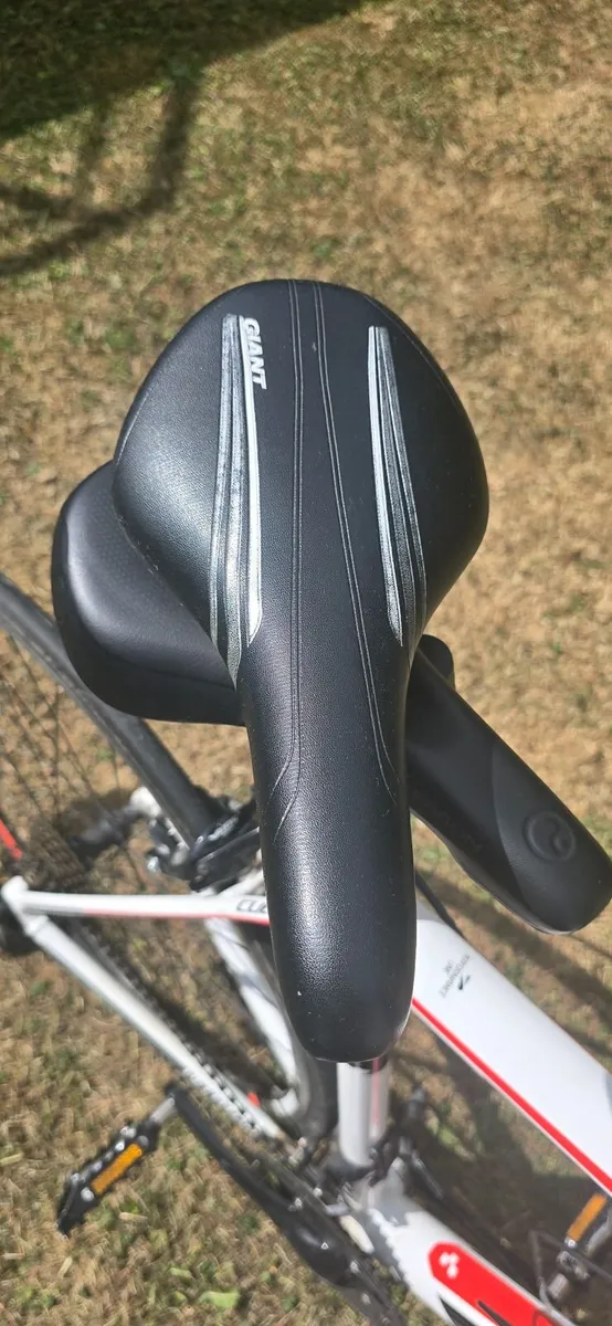Cube Peloton Road Bike - Image 3