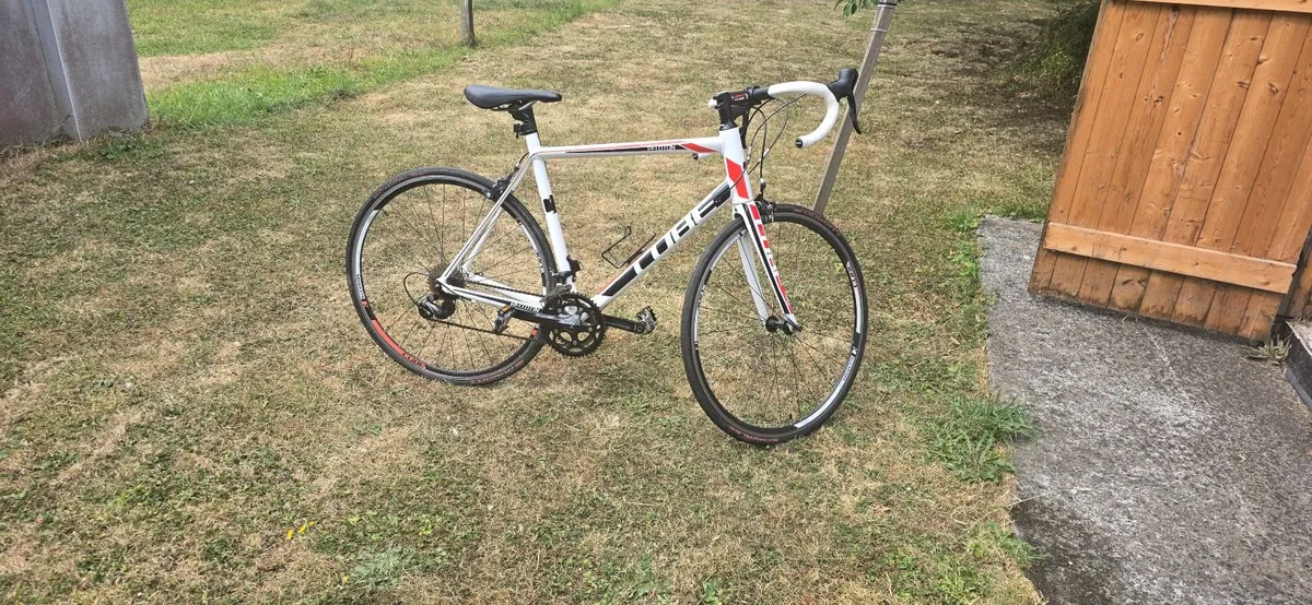 Cube Peloton Road Bike - Image 1