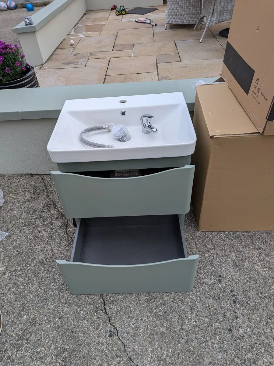 Bathroom Vanity Unit - Image 3