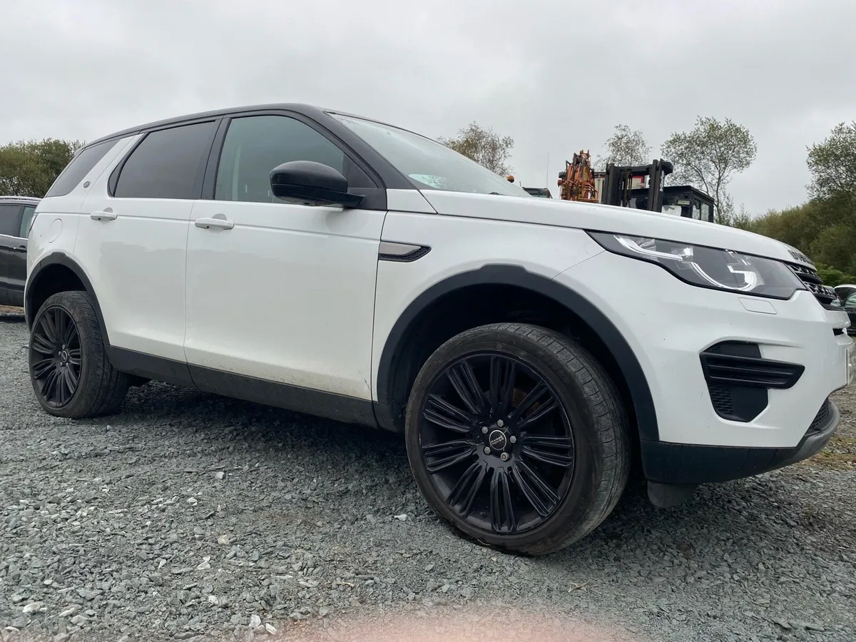 LAND ROVER DISCOVERY 2018 - Image 2