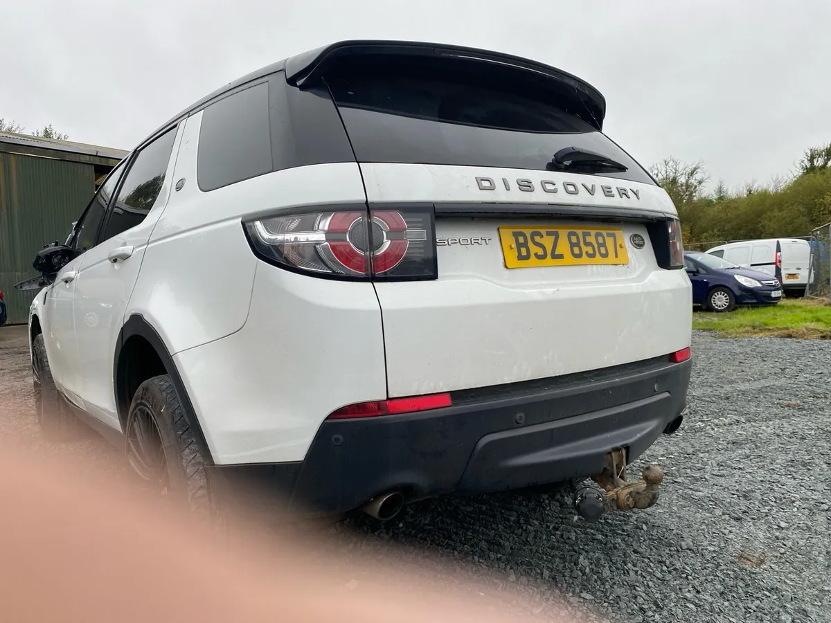 LAND ROVER DISCOVERY 2018 - Image 4