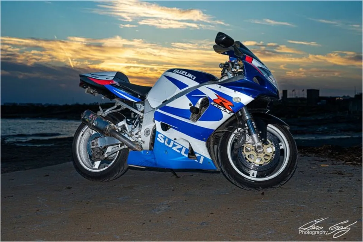 Suzuki gsxr 750 - Image 2