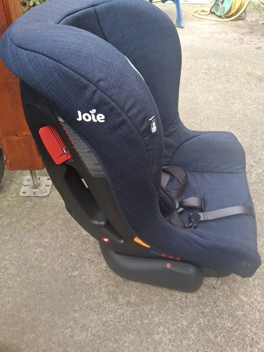 Child Car Seat - Image 4