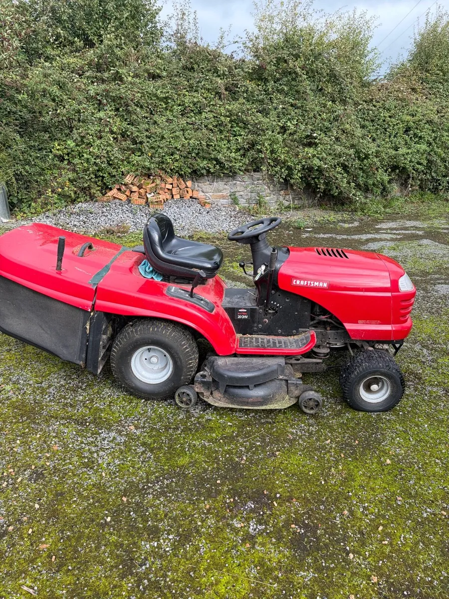 Ride on lawnmower - Image 4