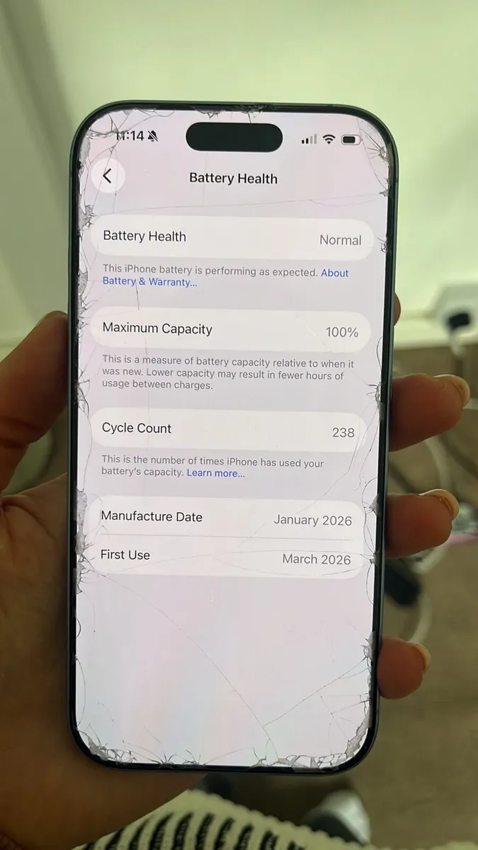 iPhone 17 256GB - Image 3