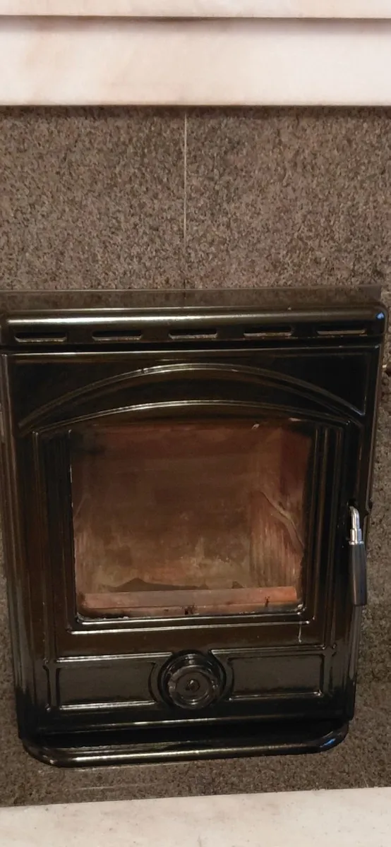 Insert Stove - Image 1