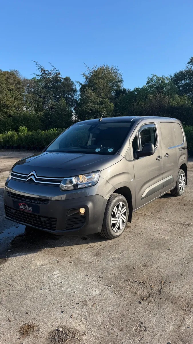 2021 (212) Grey Citroen Berlingo , LOW MILES - Image 1