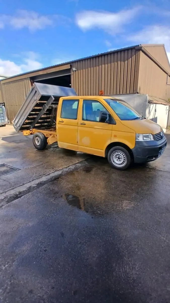 Crew cab tipper - Image 1