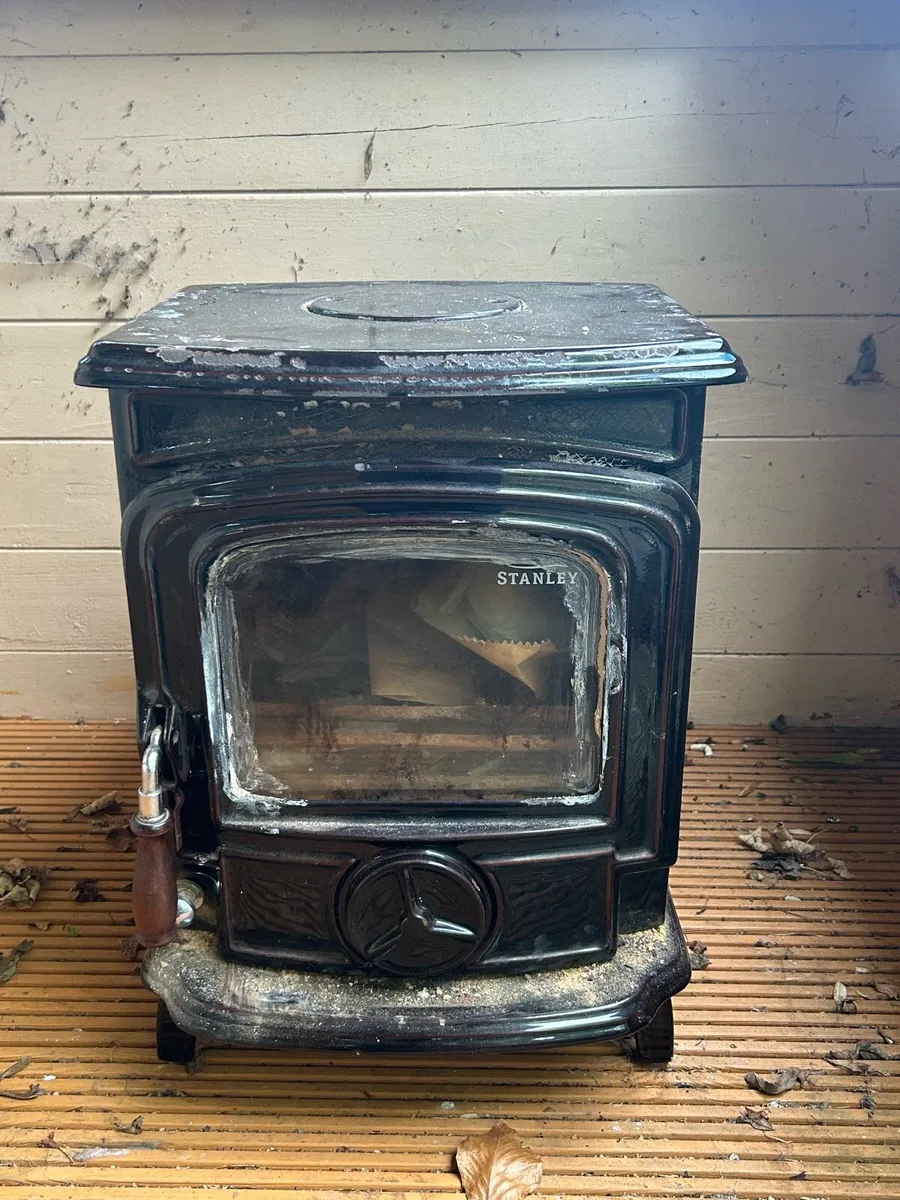 Waterford Stanley solid fuel stove - Image 1