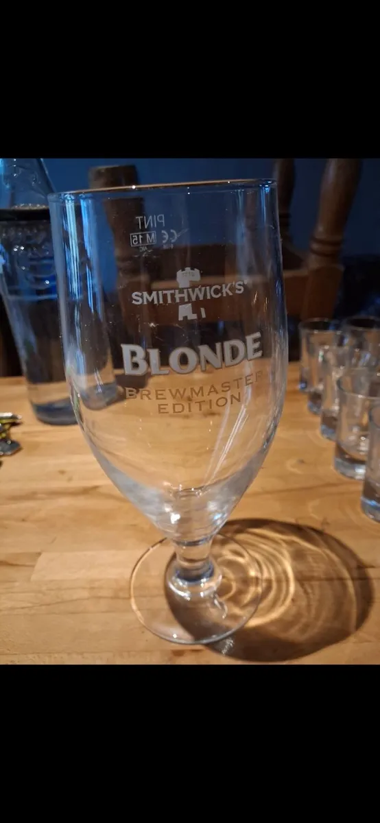 Smitwicks Blonde Pint Glasses x35 - Image 1
