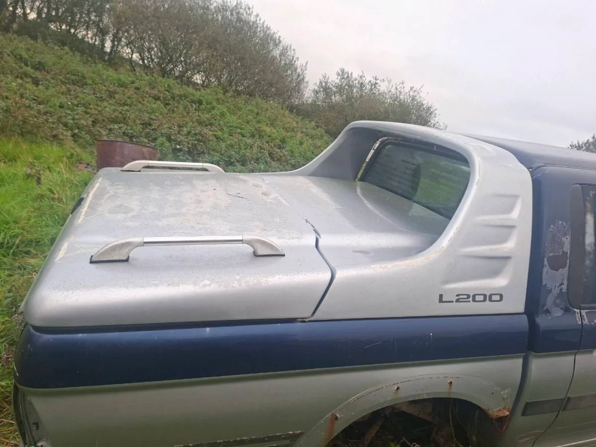Mitsubishi  L 200 fullbox hardtop rear door & tub - Image 3