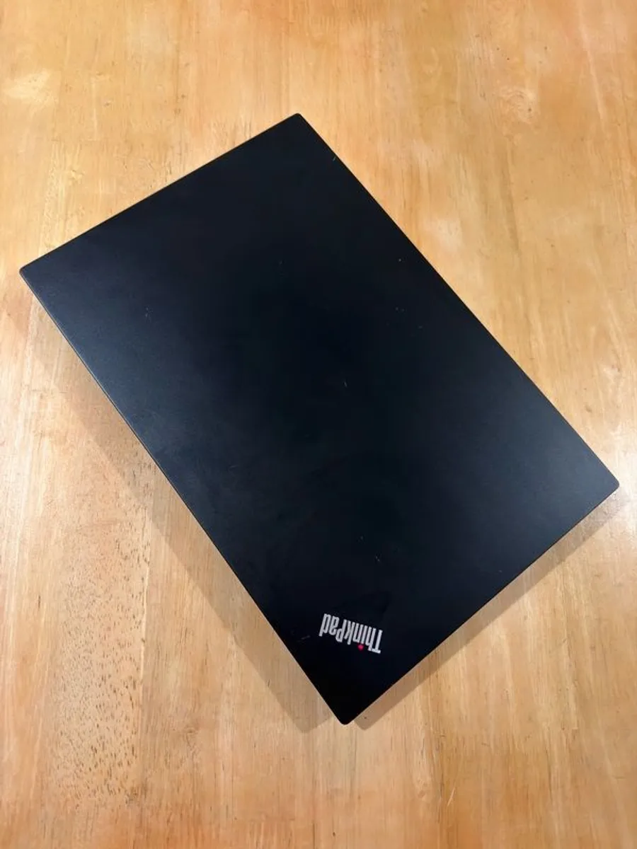 Lenovo Thinkpad E15 core i5 gen10 - Image 1