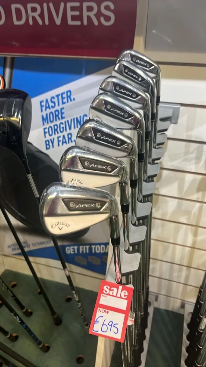 Callaway Apex Ai150 5-AW(7 Irons) D/Gold R300 €675 - Image 3