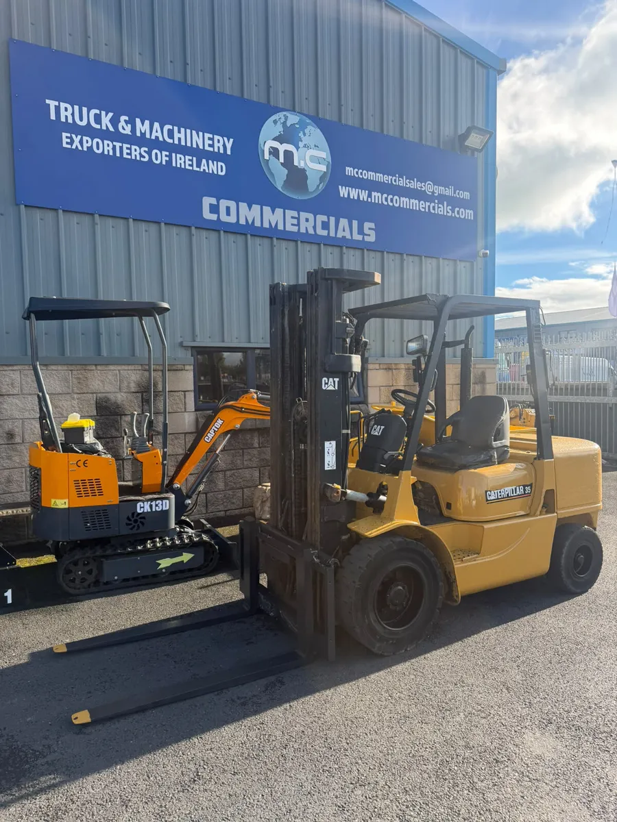 For Sale: 3.5 Caterpillar Forklift - Image 4
