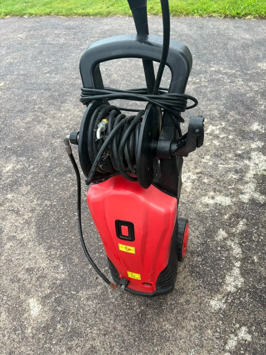 Power washer - Image 1