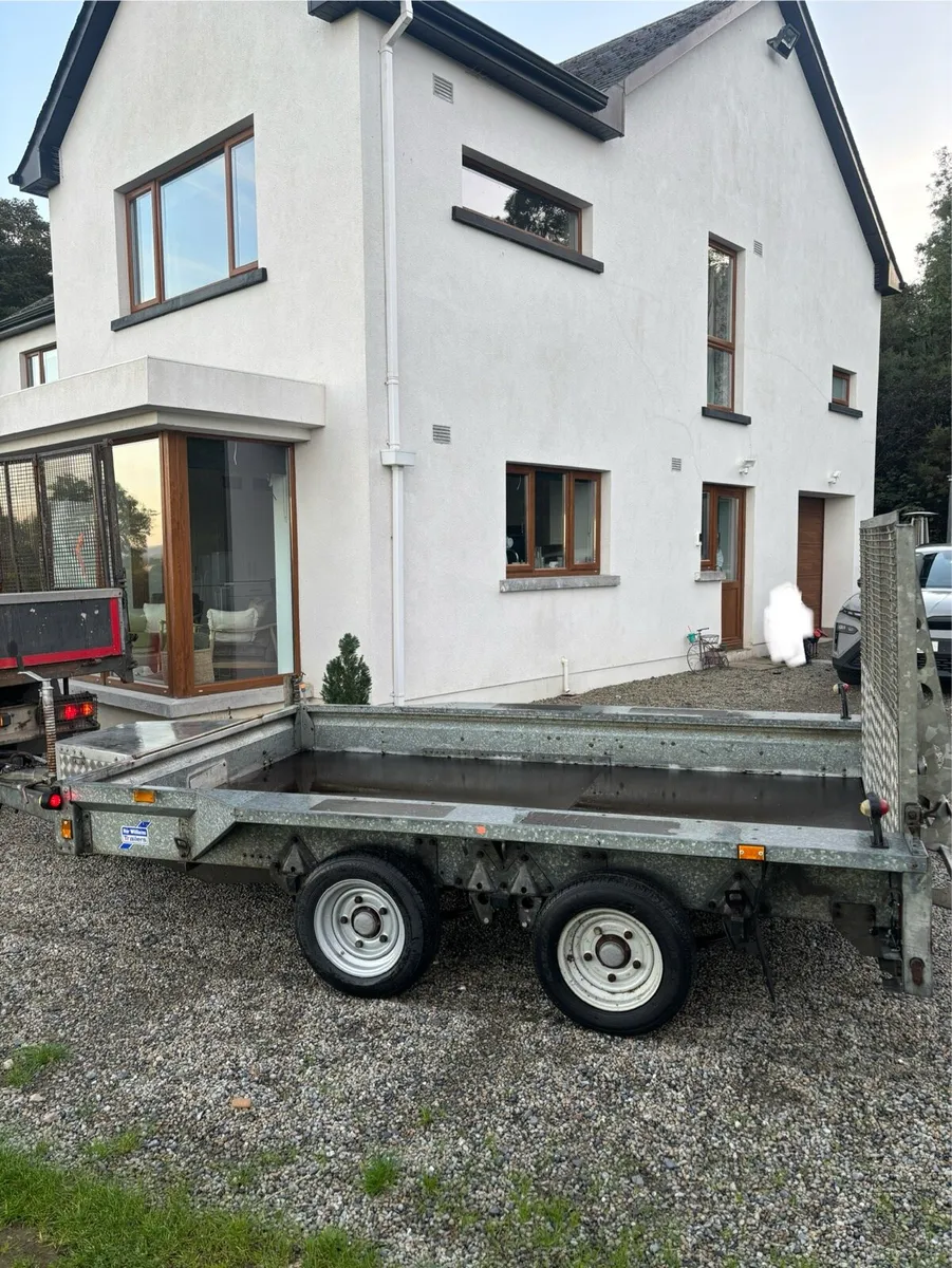 Plant Trailer - Image 1