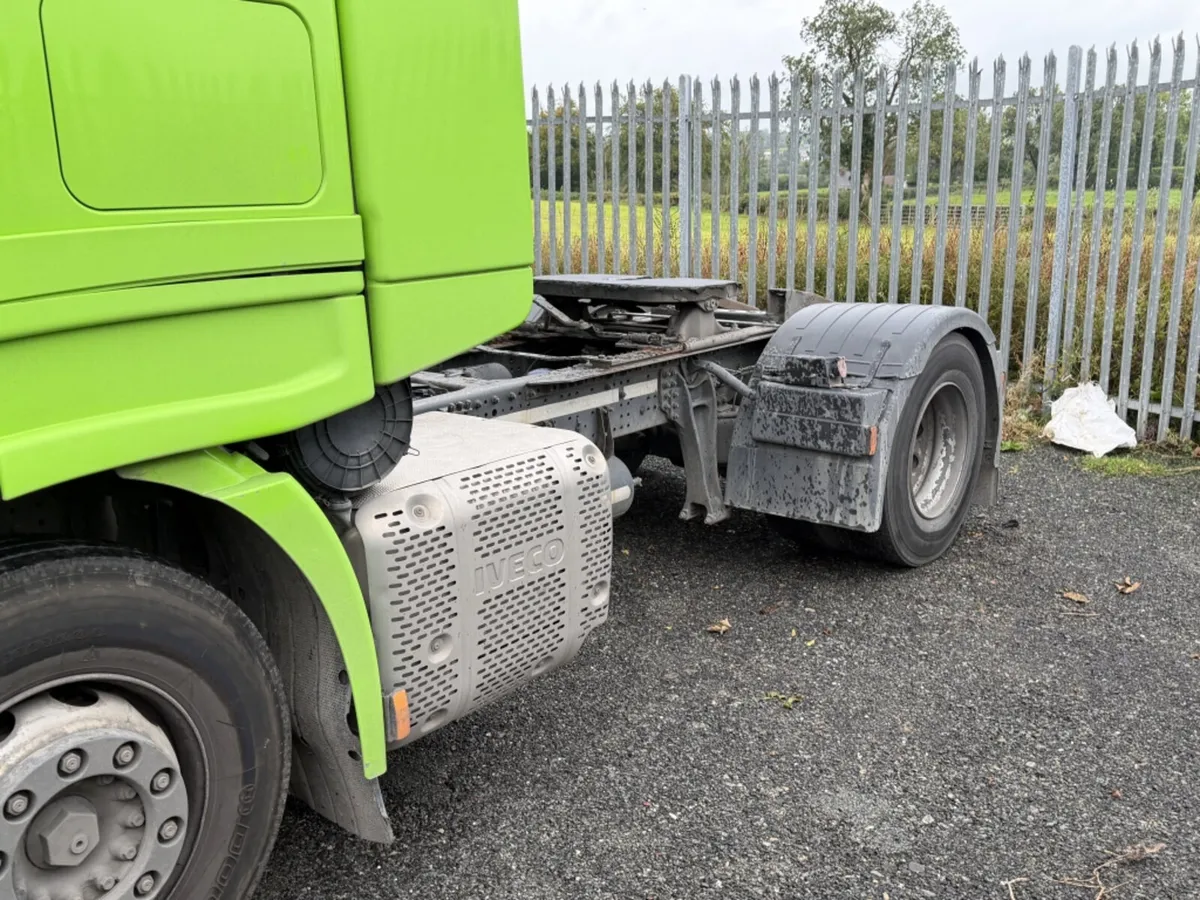 2015 IVECO STRALIS TRACTOR UNITS - Image 4