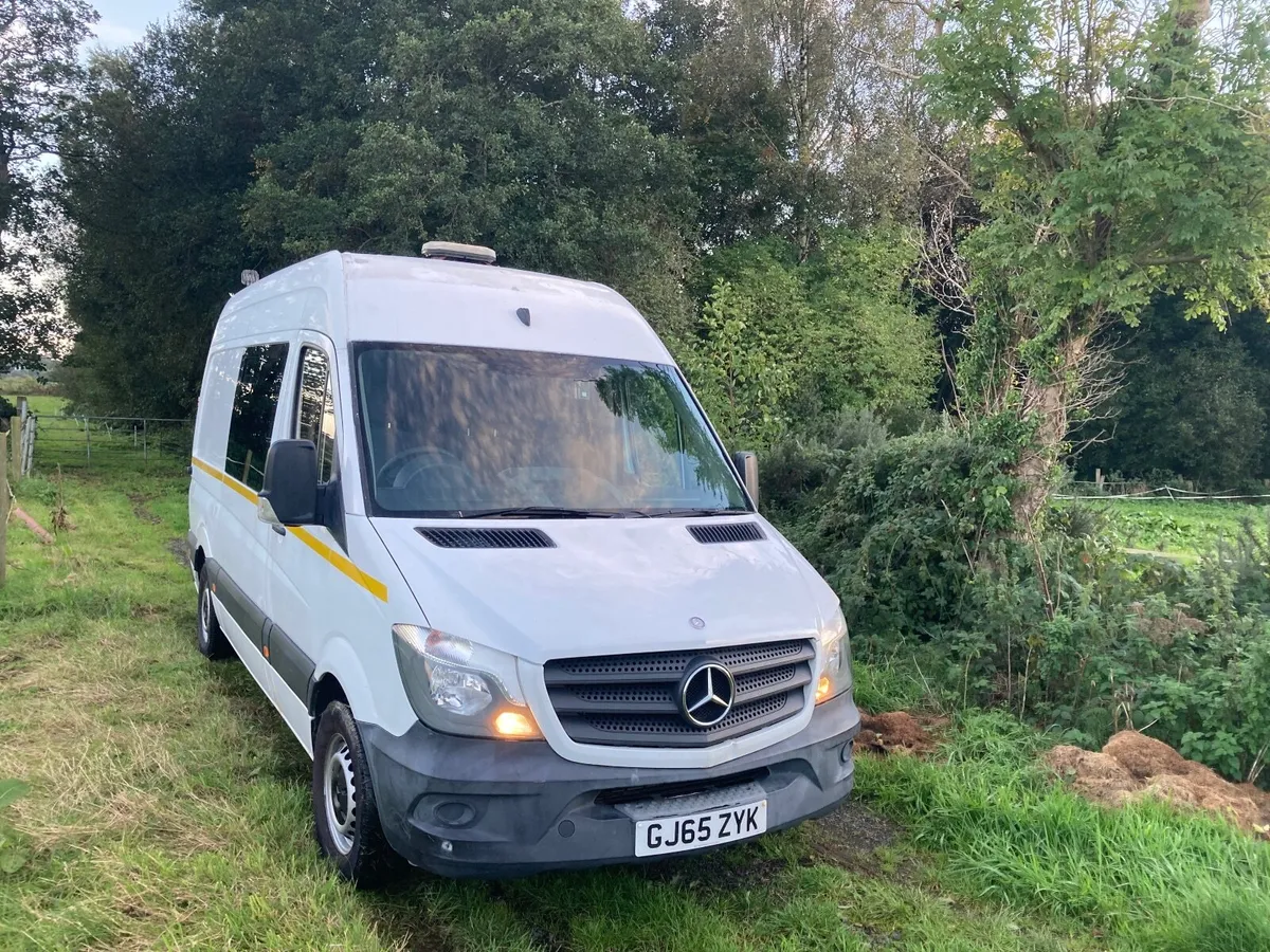 Mercedes Sprinter welfare van - Image 1