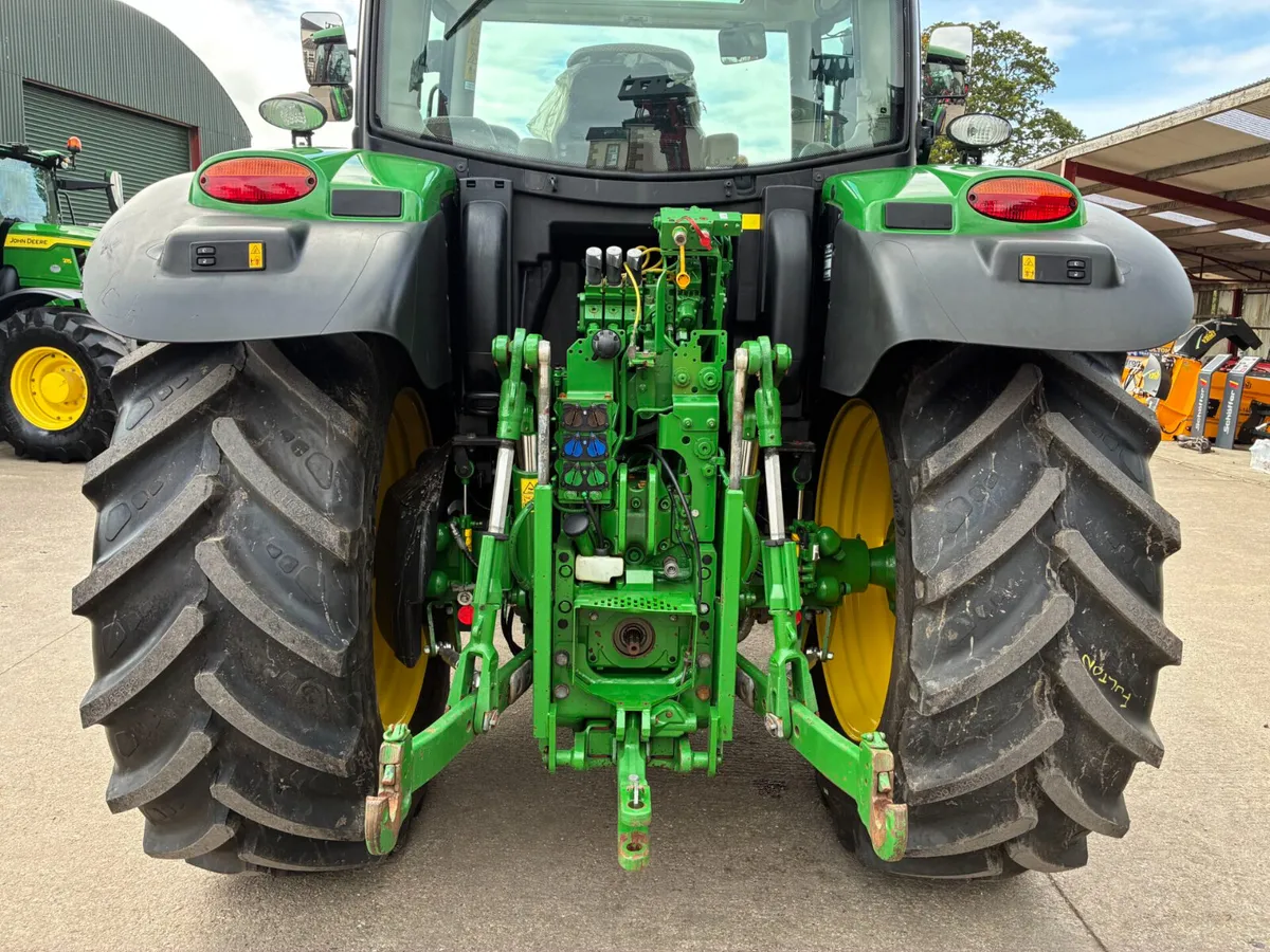 John Deere 6130R - Image 2