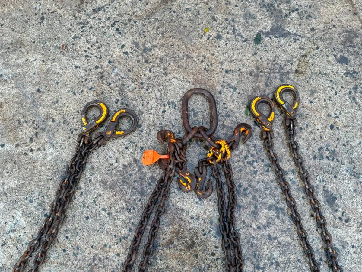 15ft x 10mm Lifting chains....4 leg brothers...... - Image 4